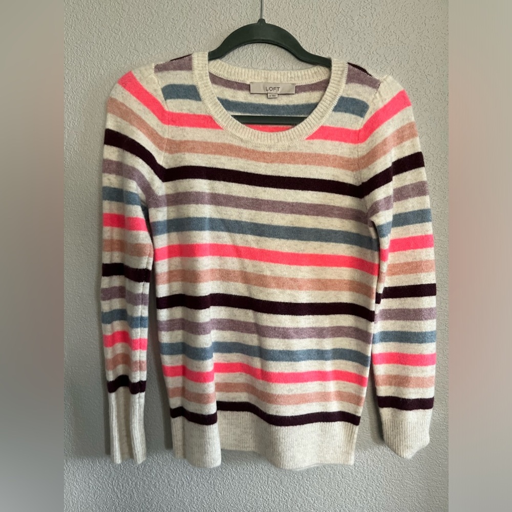 Loft nwot sweater.